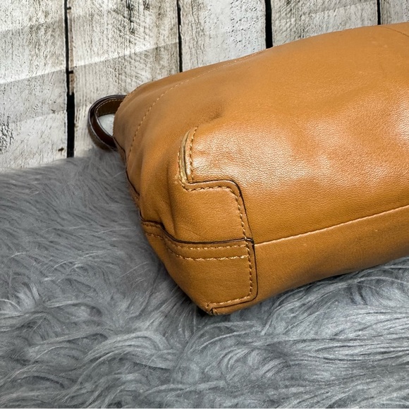 COACH - crossbody/hand bag - Picture 5 of 12